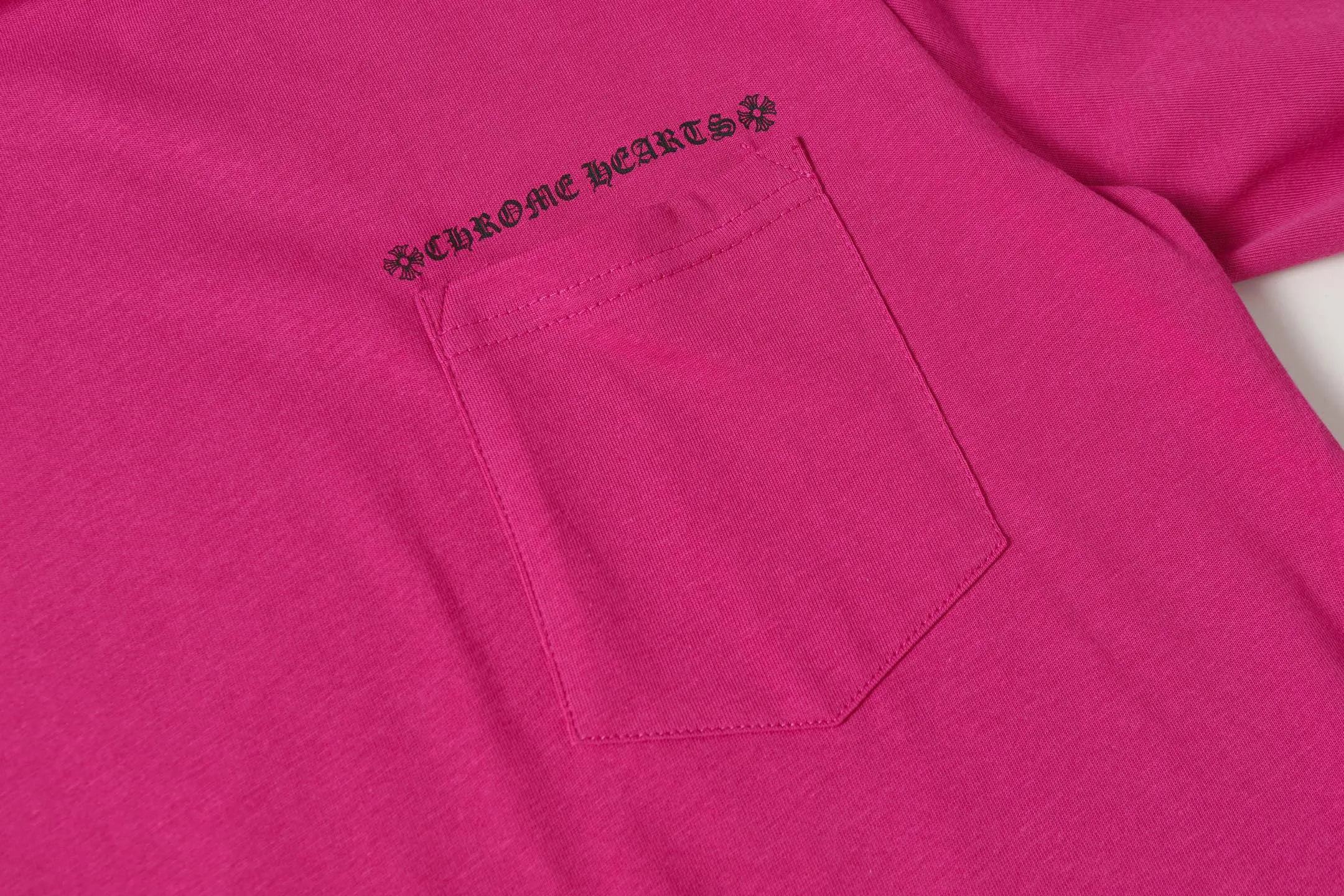 P160 Cross-border model, please do not place an order if you pursue quality. -Chrome Hearts/Chrome Hearts graffiti spoof printed popular long-sleeved T-shirt -High weight, high density and high quality. The wool is soft, delicate and skin-friendly. It feels soft and silky. It has excellent warmth and skin-friendly properties.
